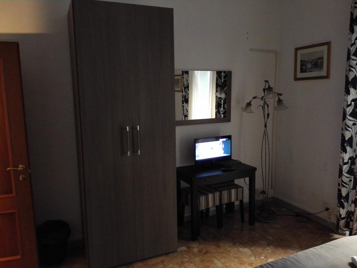 Aloha Rome 2 Hotel Kültér fotó